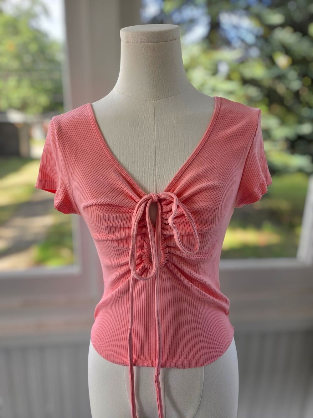 American Eagle Outfitters Coral Pink Tie-Front Ribbed Crop Top-Medium